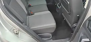 Used 2018 Volkswagen Tiguan Se Navigation Silver - Interior and Exterior details 16