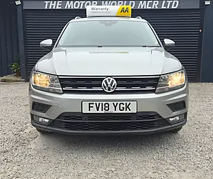 Used 2018 Volkswagen Tiguan Se Navigation Silver - Interior and Exterior details 3