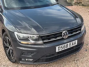 Used 2018 Volkswagen Tiguan Se Navigation Urano Grey - Interior and Exterior details 2