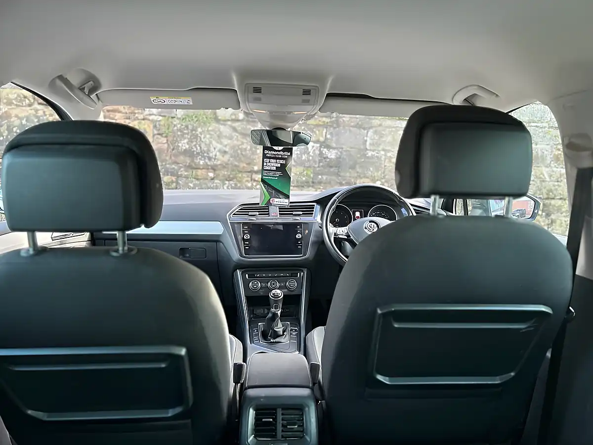 Used 2018 Volkswagen Tiguan Se Navigation Urano Grey - Interior and Exterior details 11