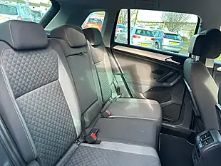 Used 2018 Volkswagen Tiguan Se Navigation Urano Grey - Interior and Exterior details 16