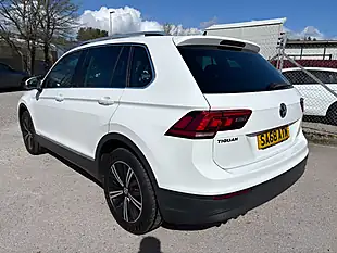 Used 2018 Volkswagen Tiguan Se Navigation White - Interior and Exterior details 7