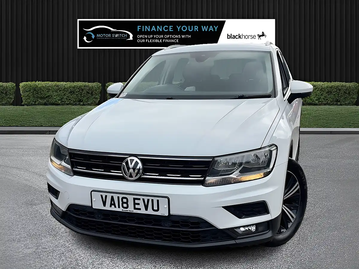 Used 2018 Volkswagen Tiguan Se Navigation White - Interior and Exterior details 6