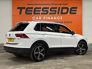 Used 2018 Volkswagen Tiguan Se Navigation White - Interior and Exterior details 18