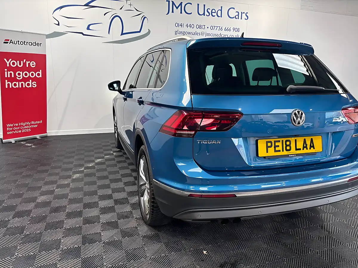 Used 2018 Volkswagen Tiguan Sel Atlantic Blue - Interior and Exterior details 4