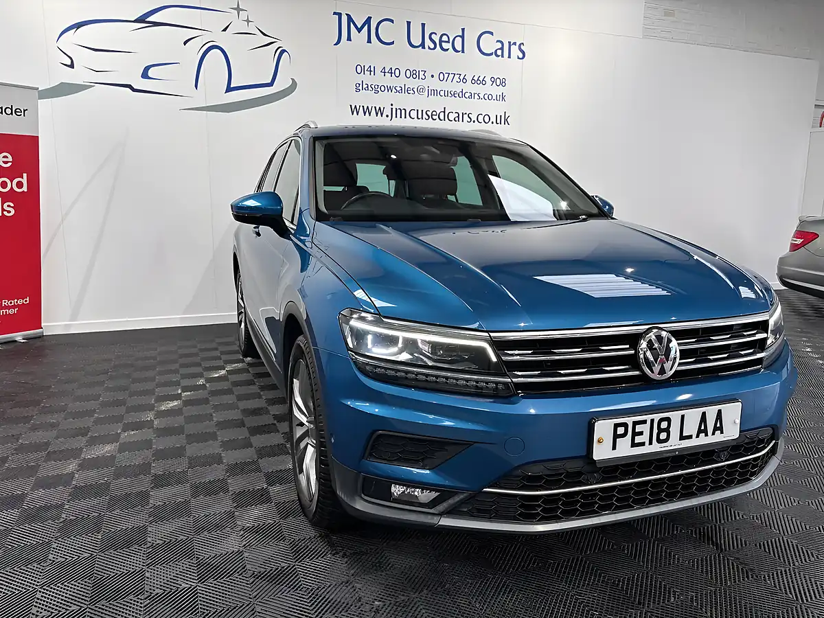 Used 2018 Volkswagen Tiguan Sel Atlantic Blue - Interior and Exterior details 5