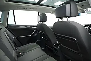 Used 2018 Volkswagen Tiguan Sel Black - Interior and Exterior details 11