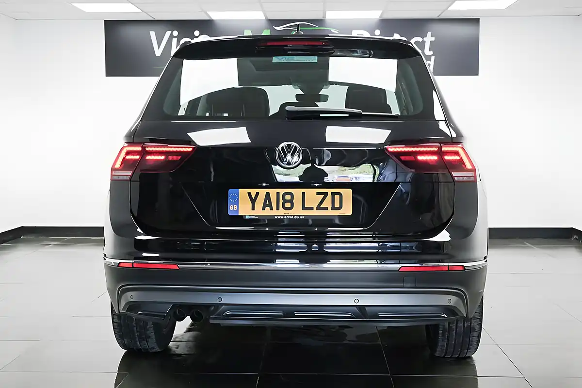 Used 2018 Volkswagen Tiguan Sel Black - Interior and Exterior details 3