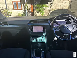 Used 2018 Volkswagen Tiguan Sel Black - Interior and Exterior details 9