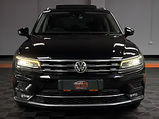 Used 2018 Volkswagen Tiguan Sel Black - Interior and Exterior details 2