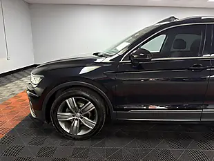 Used 2018 Volkswagen Tiguan Sel Black - Interior and Exterior details 7
