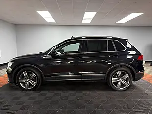 Used 2018 Volkswagen Tiguan Sel Black - Interior and Exterior details 8
