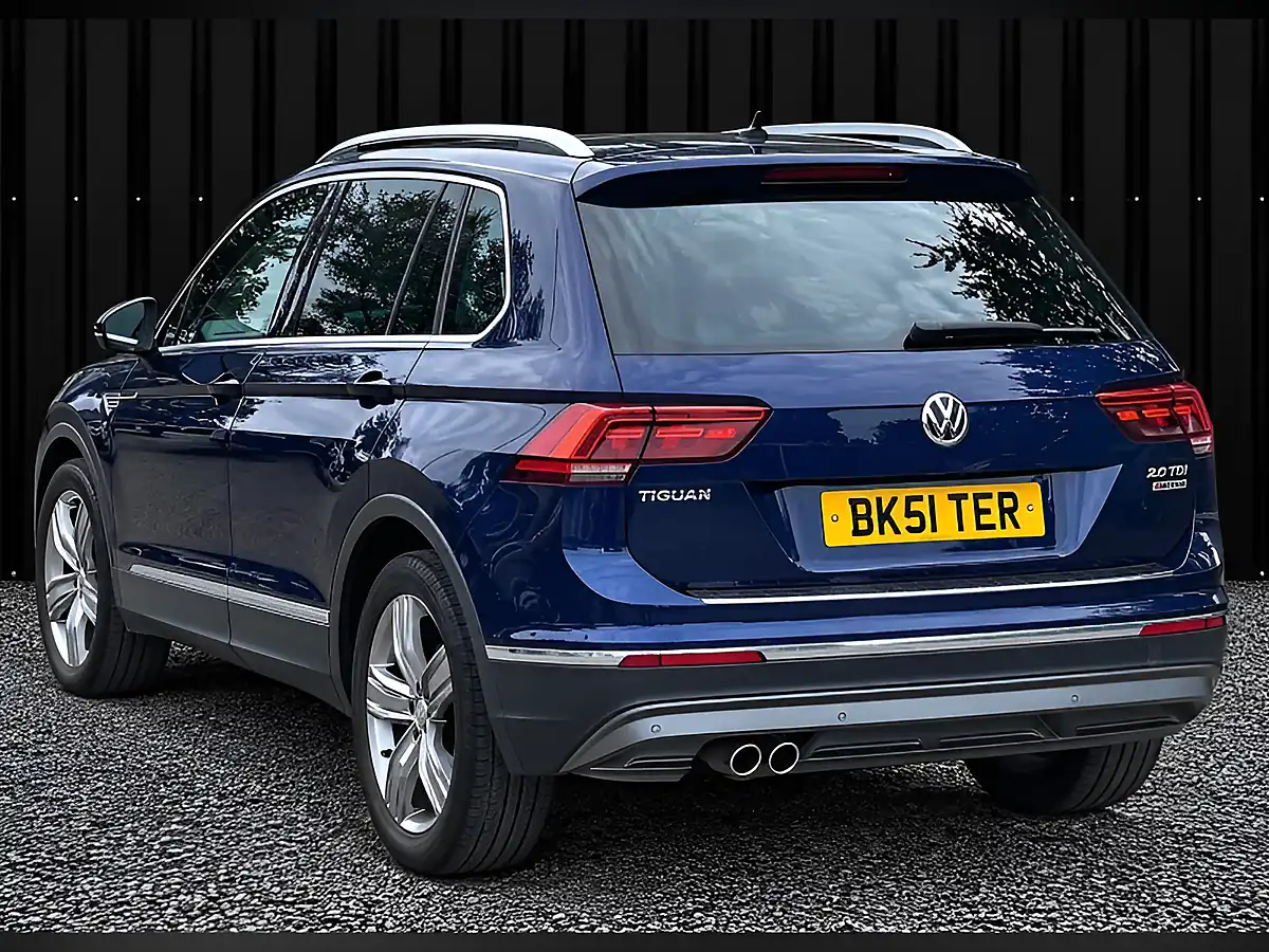 Used 2018 Volkswagen Tiguan Sel Blue - Interior and Exterior details 2