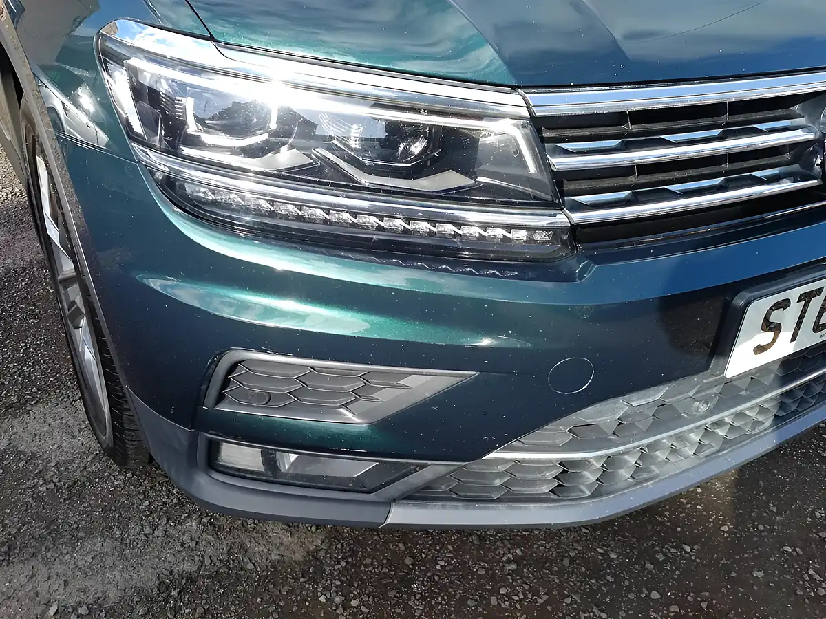 Used 2018 Volkswagen Tiguan Sel Green - Interior and Exterior details 10