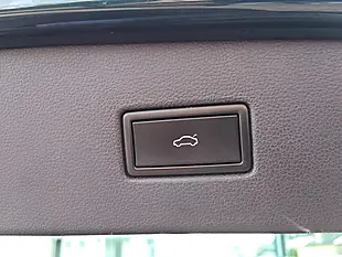 Used 2018 Volkswagen Tiguan Sel Green - Interior and Exterior details 13