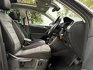Used 2018 Volkswagen Tiguan Sel Grey - Interior and Exterior details 12