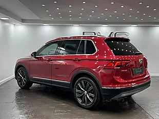 Used 2018 Volkswagen Tiguan Sel Red - Interior and Exterior details 7