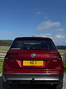 Used 2018 Volkswagen Tiguan Sel Red - Interior and Exterior details 10