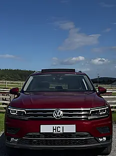 Used 2018 Volkswagen Tiguan Sel Red - Interior and Exterior details 8