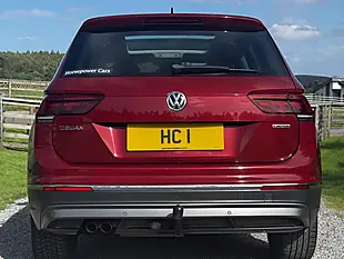 Used 2018 Volkswagen Tiguan Sel Red - Interior and Exterior details 9