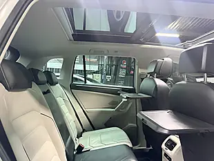 Used 2018 Volkswagen Tiguan Sel Silver - Interior and Exterior details 14