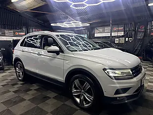 Used 2018 Volkswagen Tiguan Sel Silver - Interior and Exterior details 6