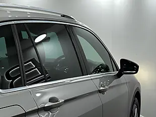 Used 2018 Volkswagen Tiguan Sel Silver - Interior and Exterior details 12