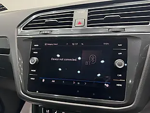 Used 2018 Volkswagen Tiguan Sel Silver - Interior and Exterior details 14