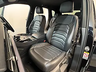 Used 2018 Volkswagen Touareg R-Line Black - Interior and Exterior details 12