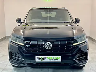 Used 2018 Volkswagen Touareg R-Line Black - Interior and Exterior details 18