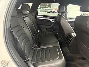 Used 2018 Volkswagen Touareg R-Line White - Interior and Exterior details 5