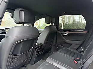 Used 2018 Volkswagen Touareg R-Line White - Interior and Exterior details 13