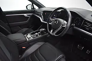 Used 2018 Volkswagen Touareg R-Line White - Interior and Exterior details 19