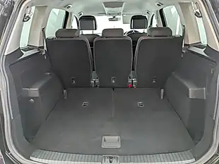 Used 2018 Volkswagen Touran Se Black - Interior and Exterior details 14