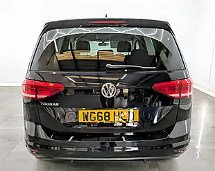 Used 2018 Volkswagen Touran Se Black - Interior and Exterior details 7