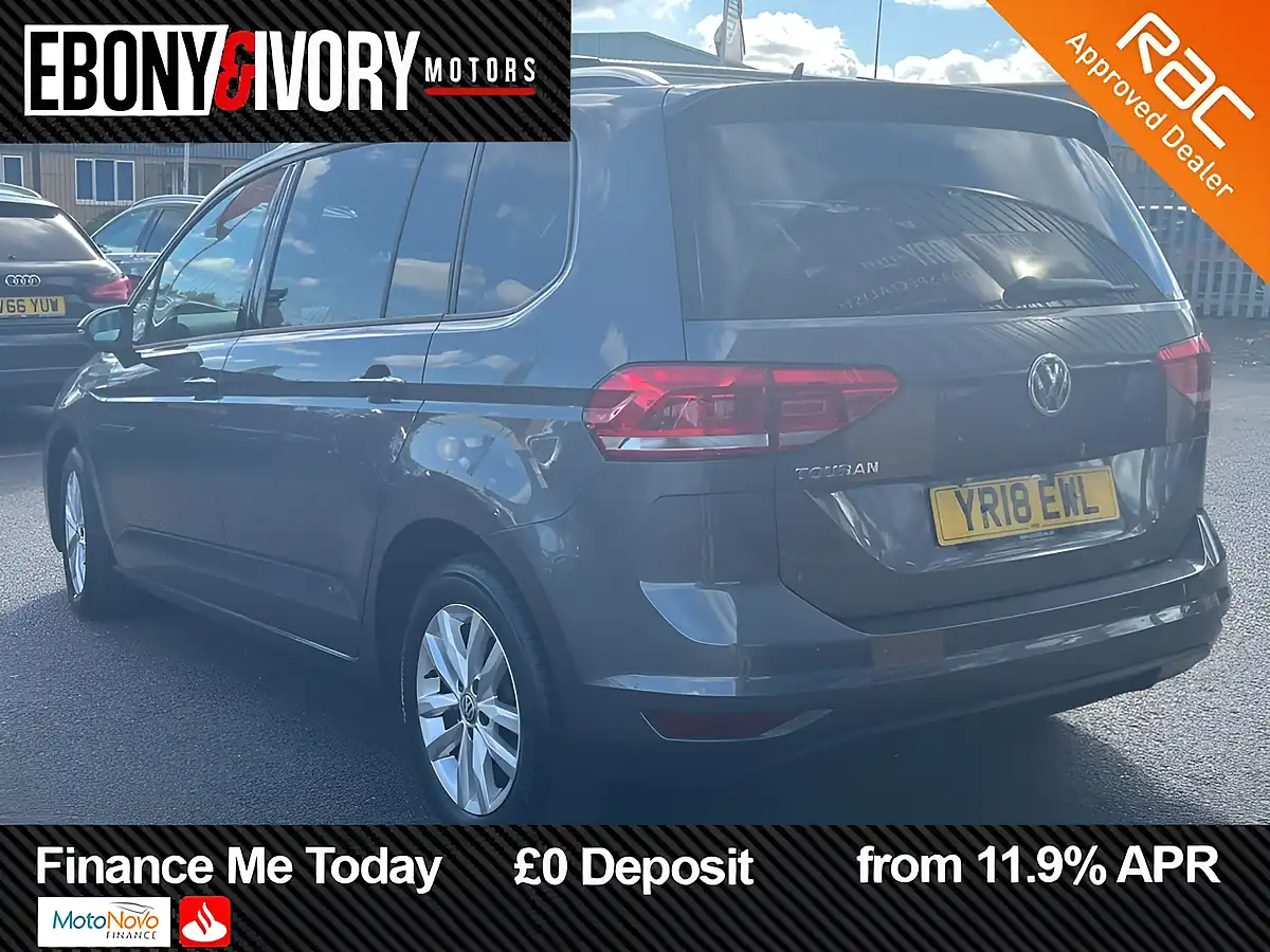 Used 2018 Volkswagen Touran Se Family Indium Grey - Interior and Exterior details 4