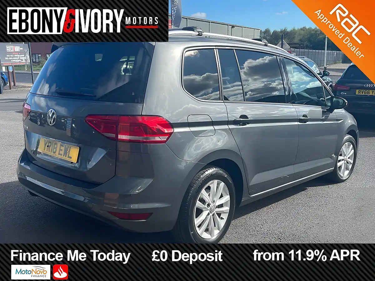 Used 2018 Volkswagen Touran Se Family Indium Grey - Interior and Exterior details 6