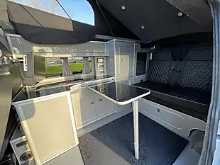 Used 2018 Volkswagen Transporter Highline Silver - Interior and Exterior details 19