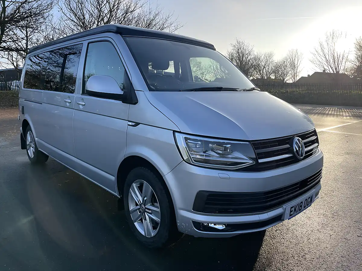 Used 2018 Volkswagen Transporter Highline Silver - Interior and Exterior details 3