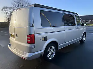 Used 2018 Volkswagen Transporter Highline Silver - Interior and Exterior details 8