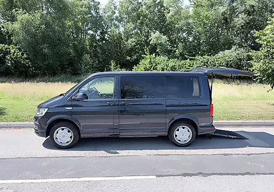 2018 Volkswagen Transporter T30 SE DSG