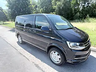Used 2018 Volkswagen Transporter Se Blue - Interior and Exterior details 3