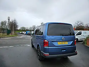 Used 2018 Volkswagen Transporter Shuttle Blue - Interior and Exterior details 6