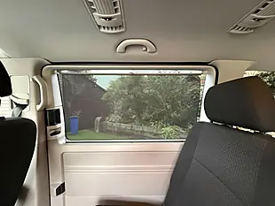 Used 2018 Volkswagen Transporter Shuttle Bluemotion Tech S Black - Interior and Exterior details 17