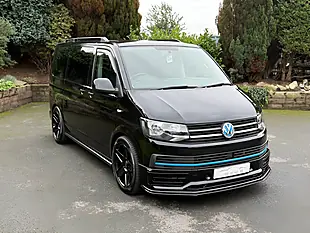 Used 2018 Volkswagen Transporter Shuttle Bluemotion Tech S Black - Interior and Exterior details 5
