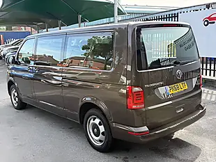 Used 2018 Volkswagen Transporter Shuttle Se Brown - Interior and Exterior details 7