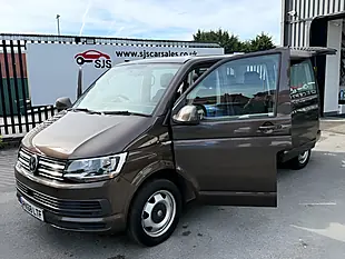 Used 2018 Volkswagen Transporter Shuttle Se Brown - Interior and Exterior details 9