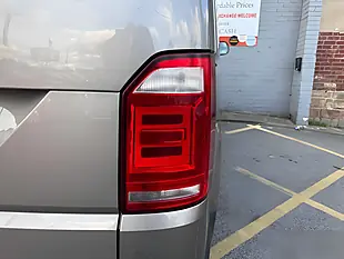 Used 2018 Volkswagen Transporter Shuttle Shuttle S Beige - Interior and Exterior details 9