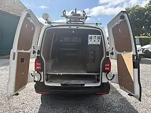 Used 2018 Volkswagen Transporter Startline Lwb White - Interior and Exterior details 9
