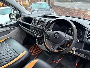 Used 2018 Volkswagen Transporter Startline White - Interior and Exterior details 13